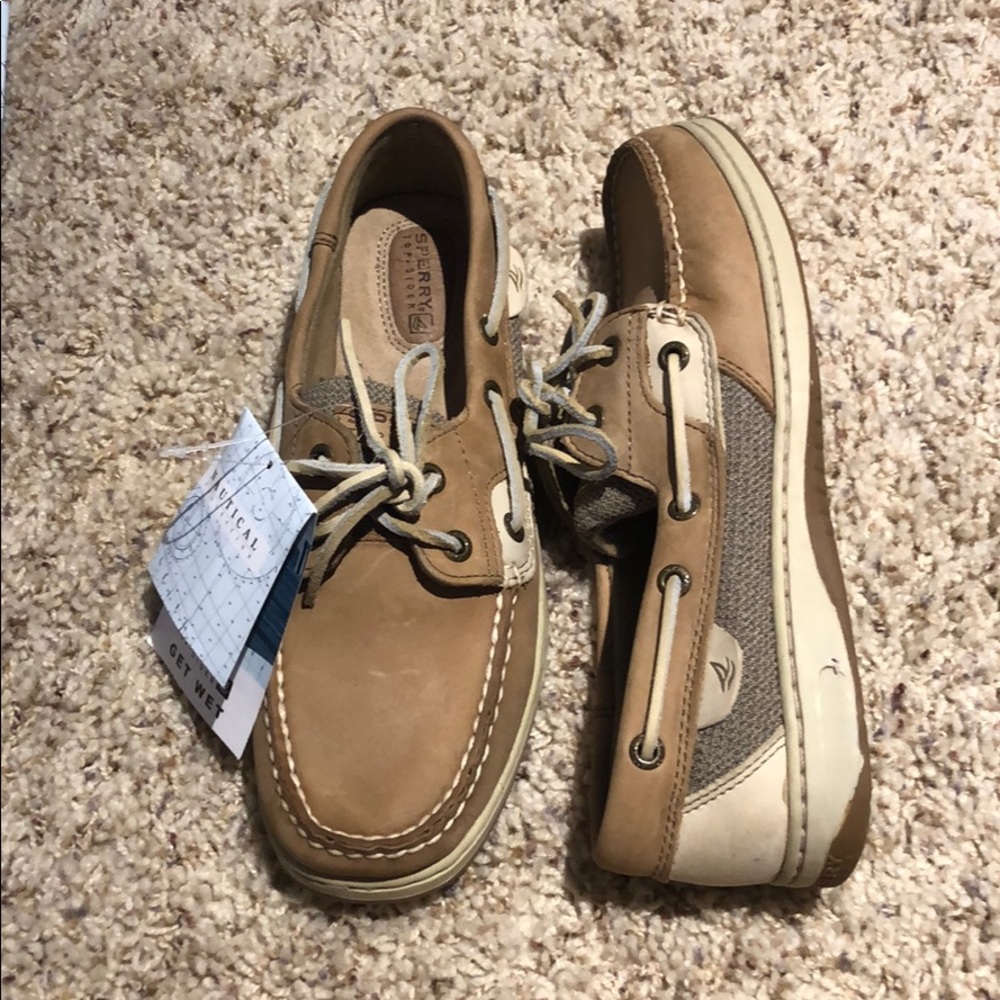 NIB Sperry loafer shoes